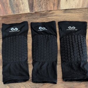 McDavid Hex Compression Knee Guard Leg Sleeve Black x3